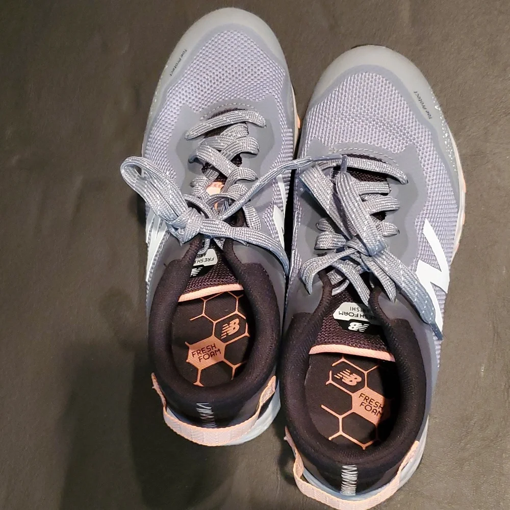 EUC New Balance Fresh Foam Arishi - Picture 10 of 11